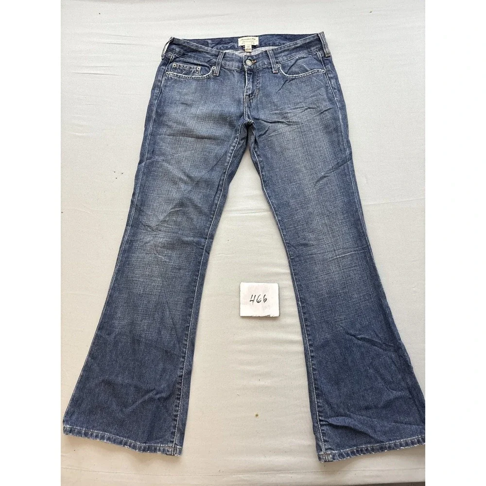 Abercrombie & Fitch Womens Blue Denim Bootcut Jeans Low Rise 4S Short 29 Inseam